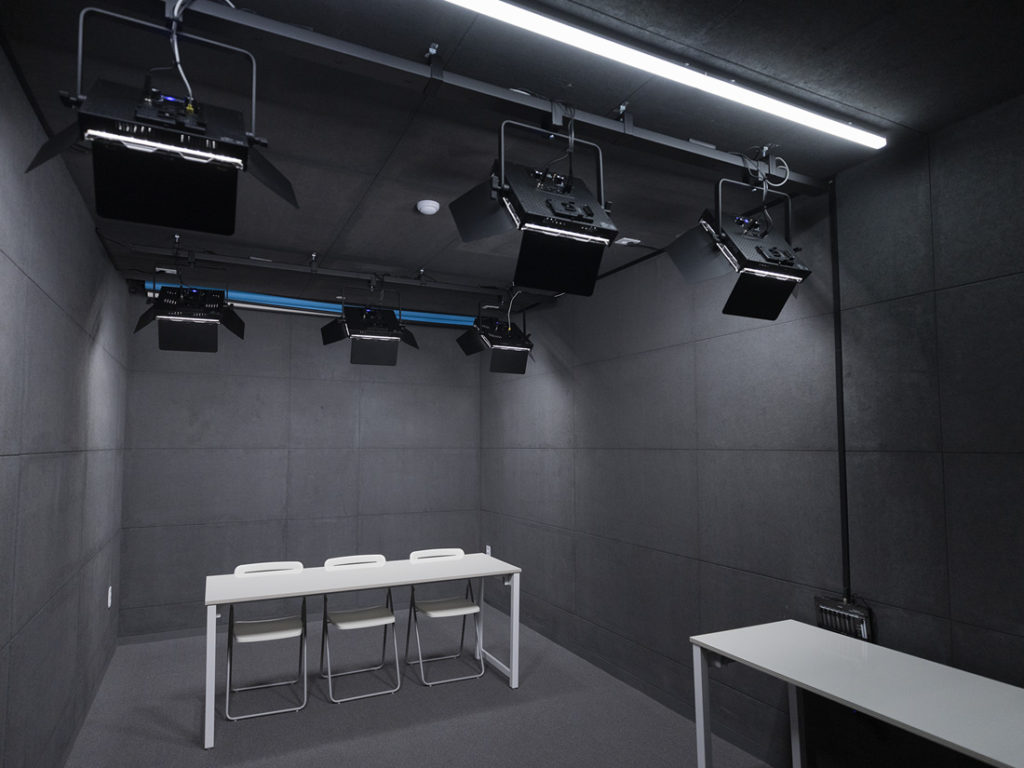submain_soundproof